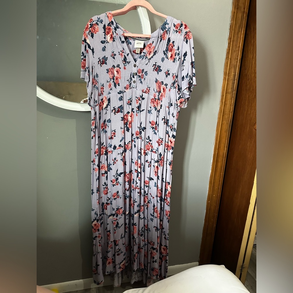 Knox Rose Floral Button-Down Top in Gray and Coral
